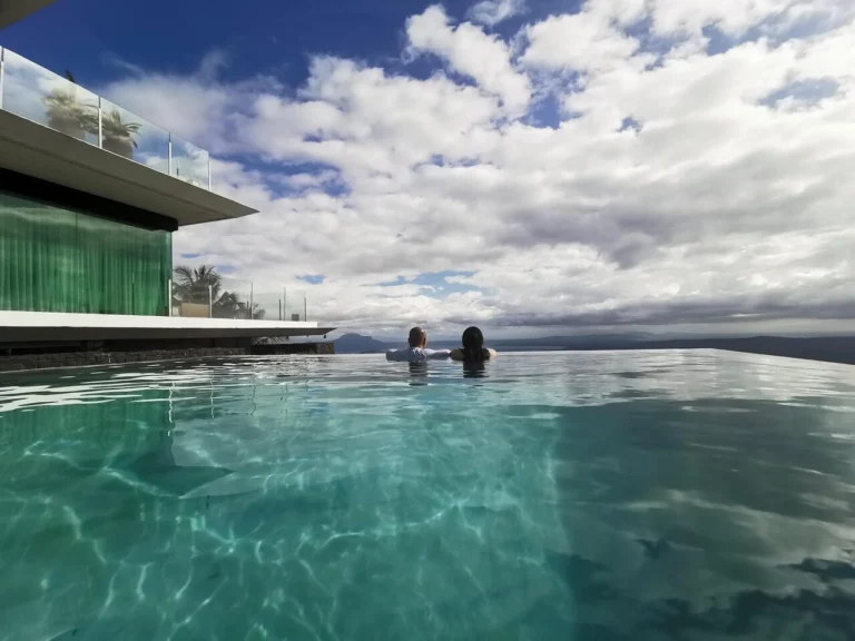 Escala Tagaytay 30 swimming pool Escala