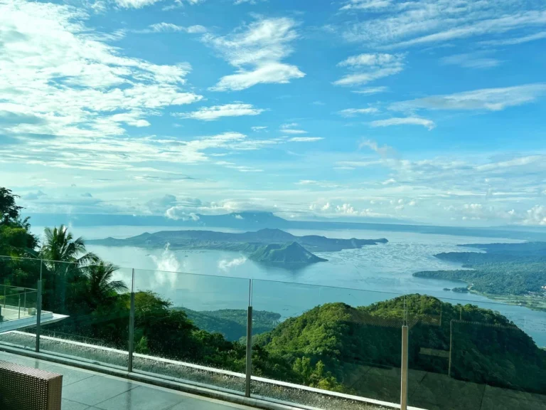 ESCALA TAGAYTAY view